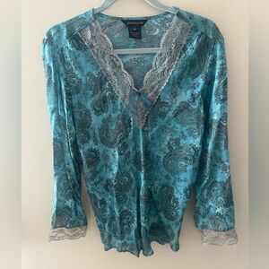Francesca Rose blouse y2k rayon blue paisley lace trim longline blouse size M